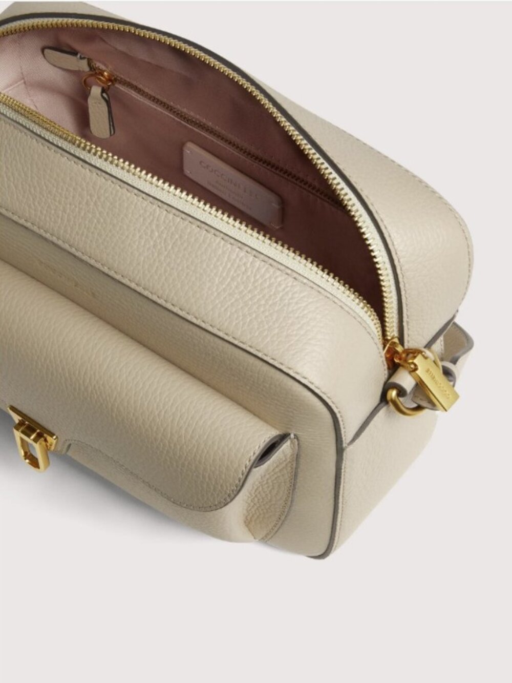 Coccinelle Beat Bag - Large (New with Tags) - Picture 3 of 11